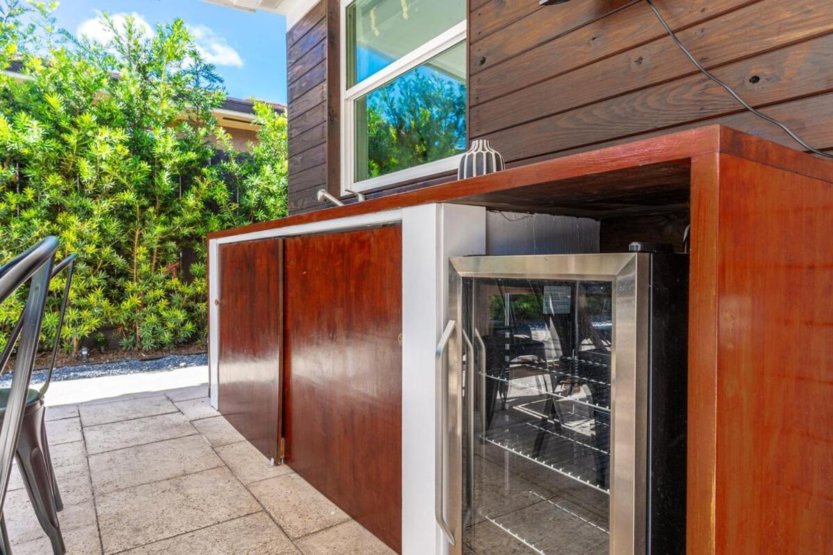 Stunning Tropical Pool House Coconut Grove